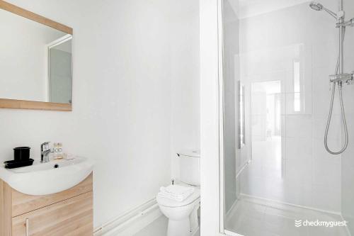 Amazing apartment - 3BR 6P - Near Convention - image 10