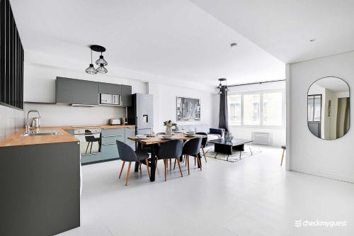 Amazing apartment - 3BR 6P - Near Convention - image 11