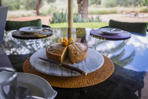 Ohorongo Safari Lodge in Kamanjab