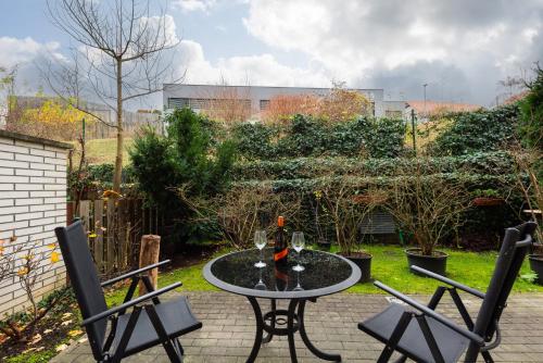 Grebovka Apartment with Private Bliss Garden, Praha (fotografie 8)