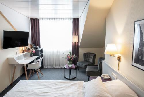 クレーフェルト Hotel Alte Post 3つ星 ホテル スイート