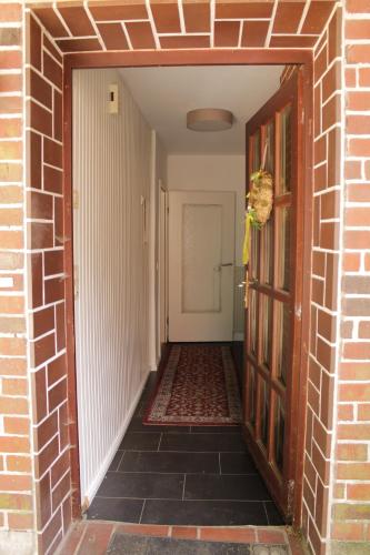 Entrada, Gemütliche Ferienwohnung mit eigenem Garten auf dem Lohoff (Gemutliche Ferienwohnung mit eigenem Garten auf dem Lohoff) in Schneverdingen