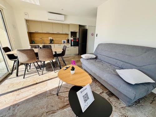 High-end, direct access to beach,Terrasse,Parking free, Вья (фото 3)