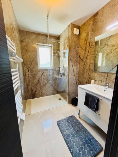 High-end, direct access to beach,Terrasse,Parking free, Вья (фото 7)