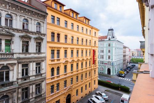 Tyrsova Apartment Near Vinohrady - Self Check in, Praga (zdjęcie 6)