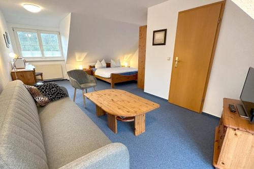 Triple Room image 8