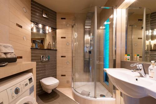 Rondo VERONA Apartament,Free Private Parking, Air Conditioning, Wrocław (photo 11)