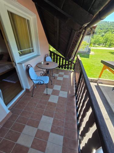 Dārzs, Apartman & Sobe Orhideja in Smoljanac