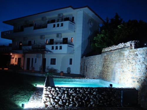 Kourtis in Paramythia