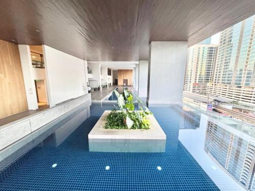 The Establishment (EST) KL Sentral by Loop Suites - image 7