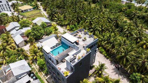 Swimming pool, Maa Thundi in Gnaviyani Atoll