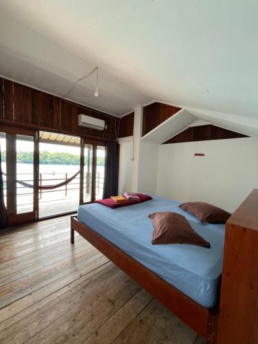 Olala Bungalows And Restaurant Mitra near Île Pulau Rubiah