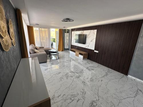 Emerald Luxe, Ayia Napa