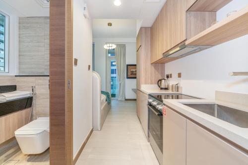 Charm Studio Fully Furnished with Style - image 12