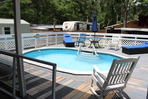 Létesítmények, Loft Style Home with Pool ATV Trails in Macclenny (Florida)