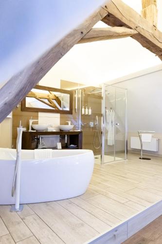 Maison Doucet - Relais & Chateaux in Charolles
