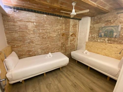 Two-Bedroom Apartment image 5