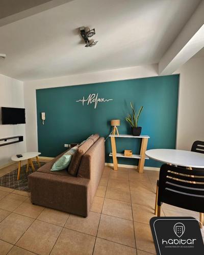 Departamento duplex mariano con balcón terraza y moderno en pleno centro