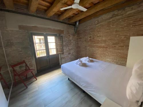 Three-Bedroom Apartment image 2