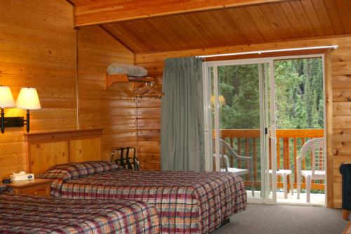 Denali Grizzly Bear Resort - 발코니/테라스