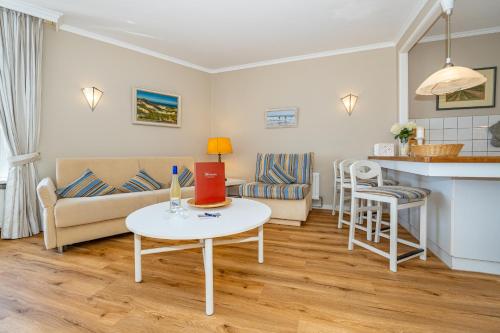 Apartment with Balcony image 7