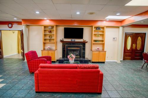 Rodeway Inn & Suites Greensboro Southeast in Greensboro, USA