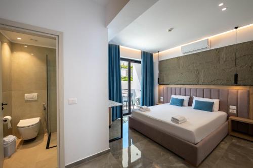 ห้องน้ำ, Monel Hotel in คซามิล