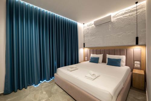 Monel Hotel