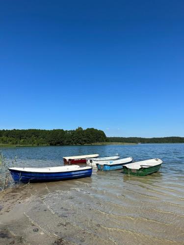 Za Lasem Nad Wodą