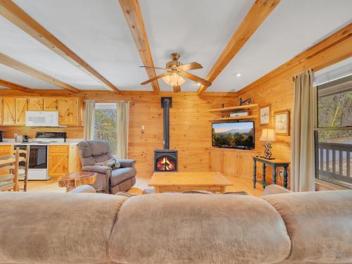 Mountain Serene #119 by Aunt Bug's Cabin Rentals - image 11