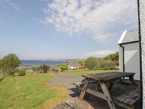 Bayview House Isle of Skye - image 14