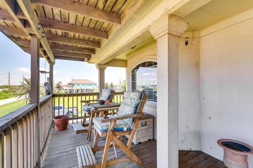 Intracoastal Views & Deck: Surfside Beach Home in Surfside Beach (TX)