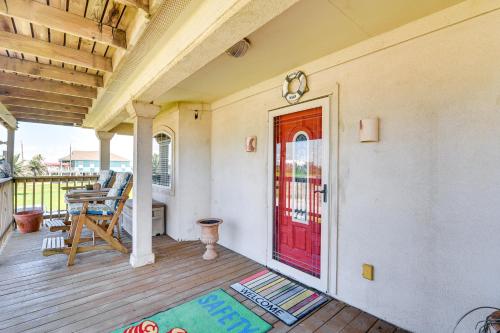Intracoastal Views & Deck: Surfside Beach Home in Surfside Beach (TX)
