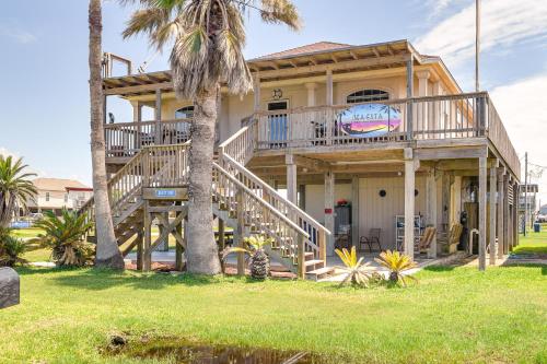 Intracoastal Views & Deck: Surfside Beach Home in Surfside Beach (TX)