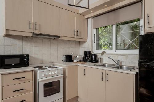 Alavastros Maisonettes Near 3 sandy beaches - image 9