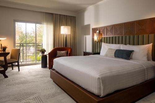 Suite with City View