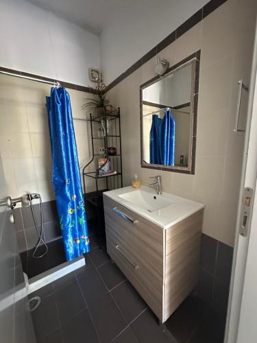 TK-George Apartments by the Airport - main image