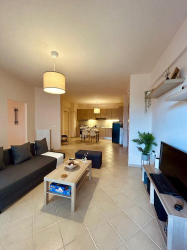 Feel at home - Kalamata - Near the center, Kalamata (photo 6)