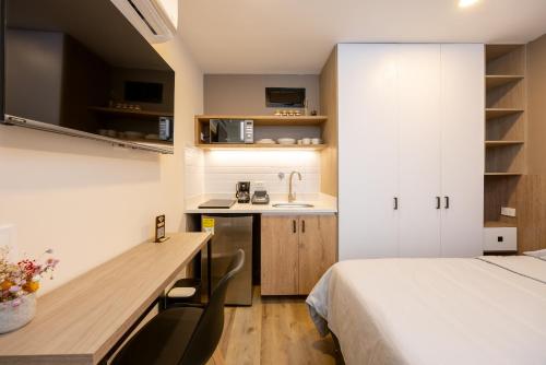 Aparta estudio en el Poblado - AC y Wi Fi, Medellín (Foto 6)