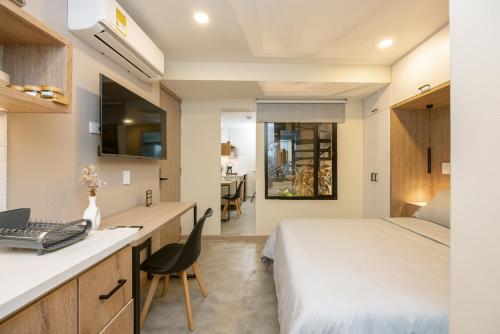 Aparta estudio en el Poblado - AC y Wi Fi, Medellín (Foto 8)