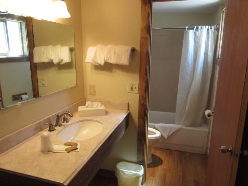 Al's Westward Ho Motel – West Yellowstone, MT