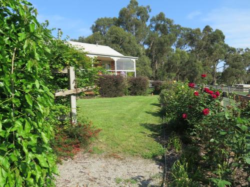 Honeyeater Cottage