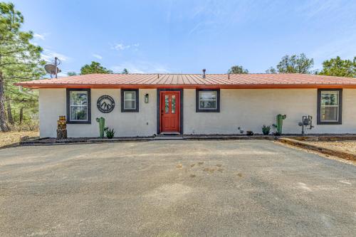Charming Ruidoso House with Deck and Mtn Views! - image 12
