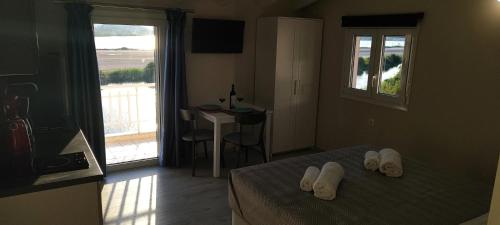 Anna Apartments Kanoni - image 7
