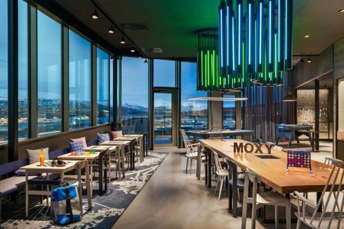 Паб/Коктейль-бар, Moxy Tromso in Tromsø