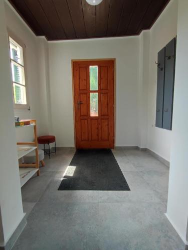 Nozsi-hegyi vendeghaz in Szenna