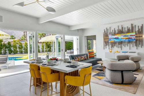 Mid Mod Sunsation - image 10