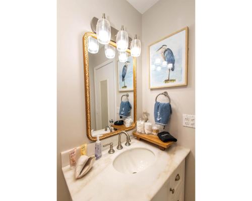 Two-Bedroom Apartment image 5