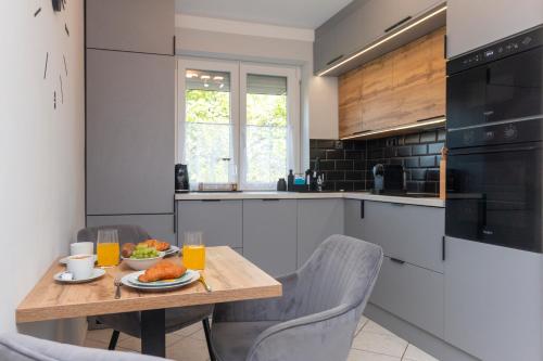 Becky Apartman in Mánfa