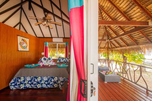 Raira Lagon in Rangiroa